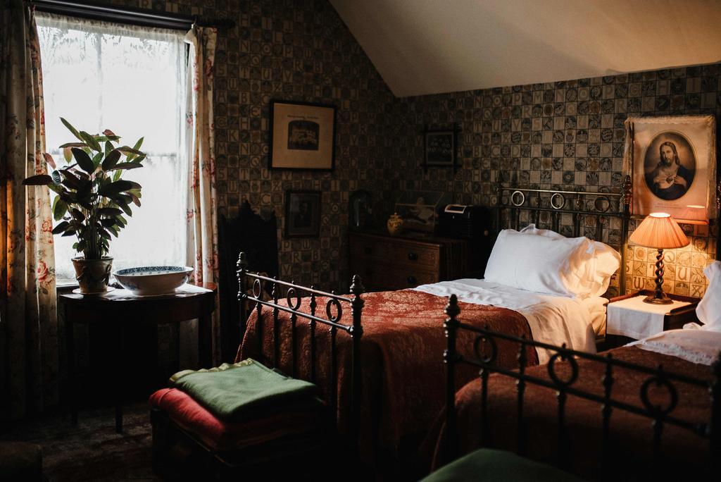St Benedict - Victorian Bed And Breakfast Hastings Kültér fotó